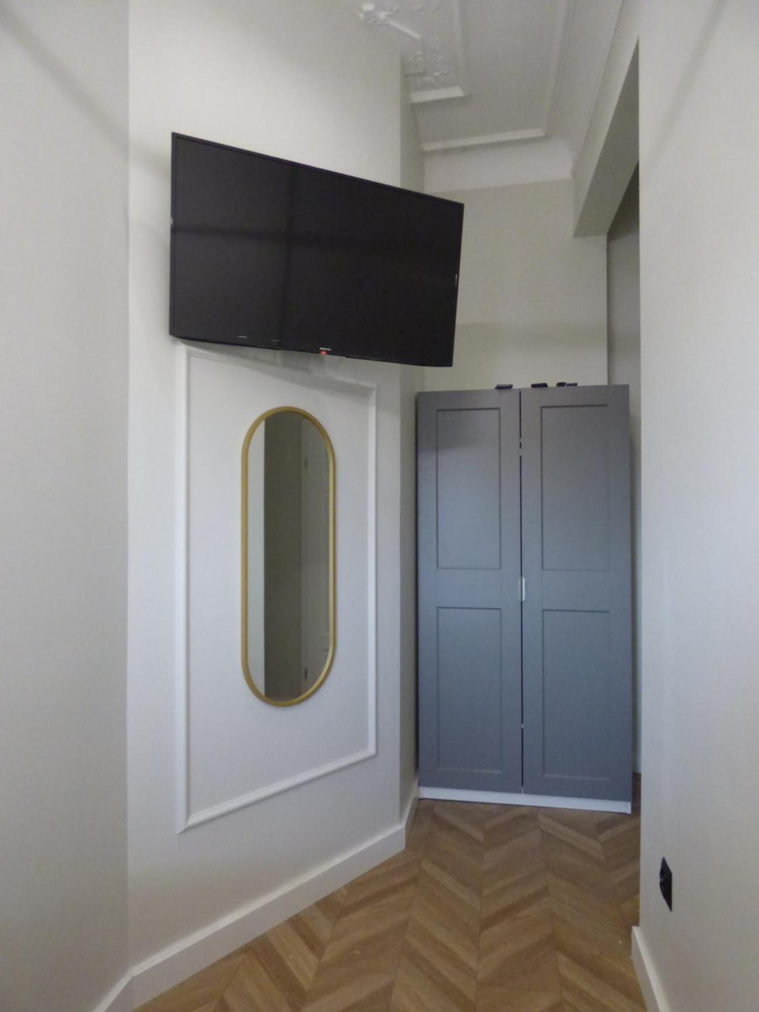 Kopernik Premium Rooms Apartment Торунь Екстер'єр фото